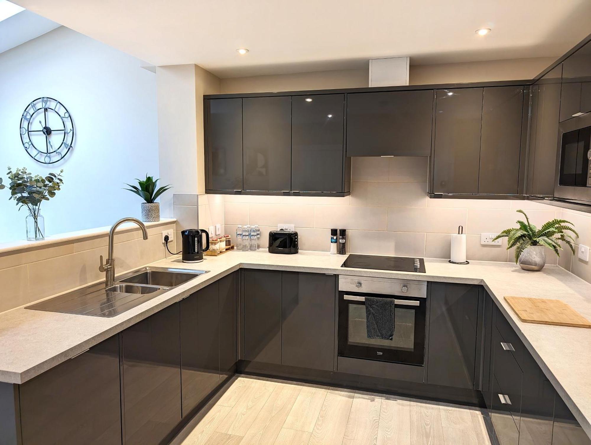 Central Cambridge, Charming 3-Bed House With Free Parking! Eksteriør billede